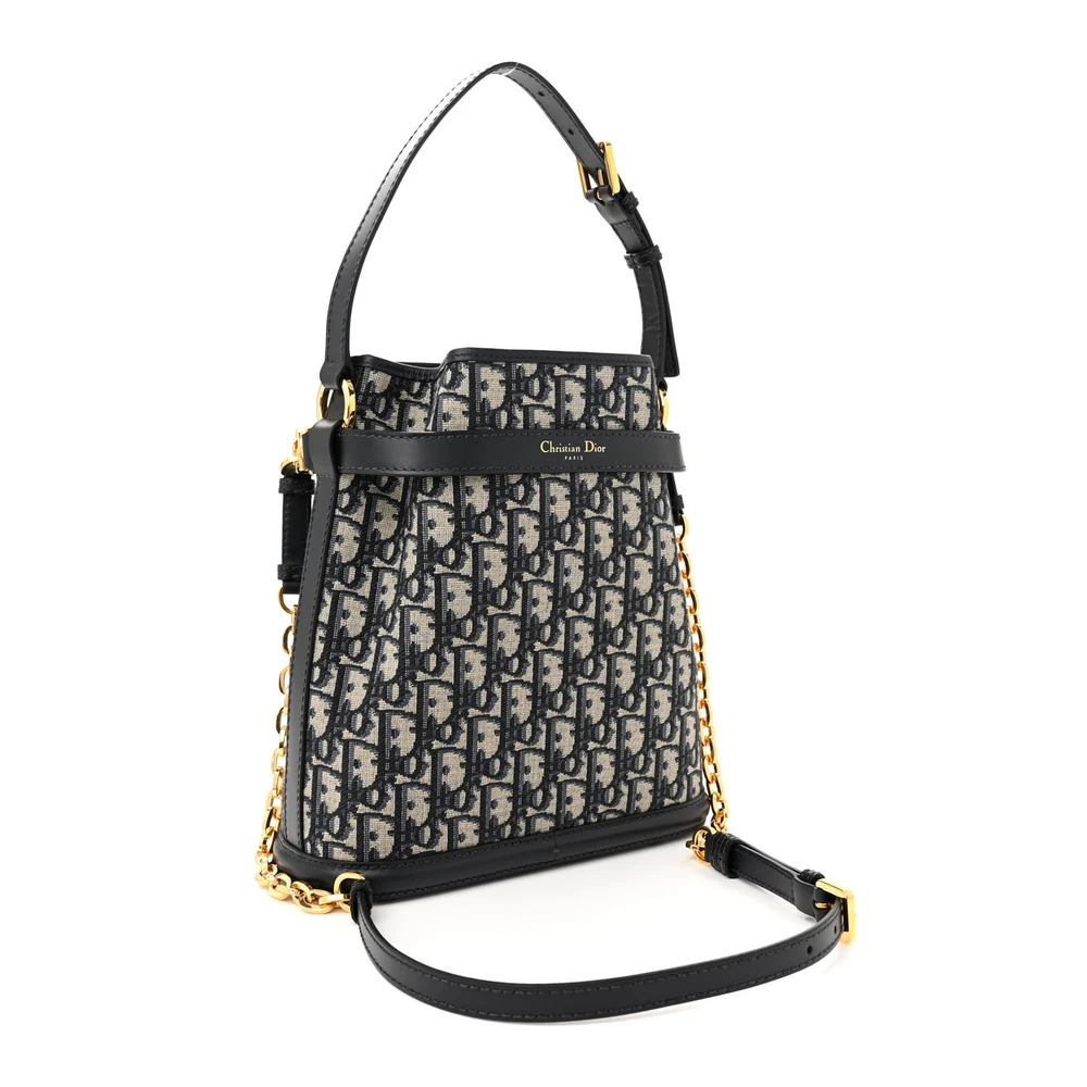 Mirror Quality Replica Dior C'est Dior Bucket Bag You’ll Love - Image 3
