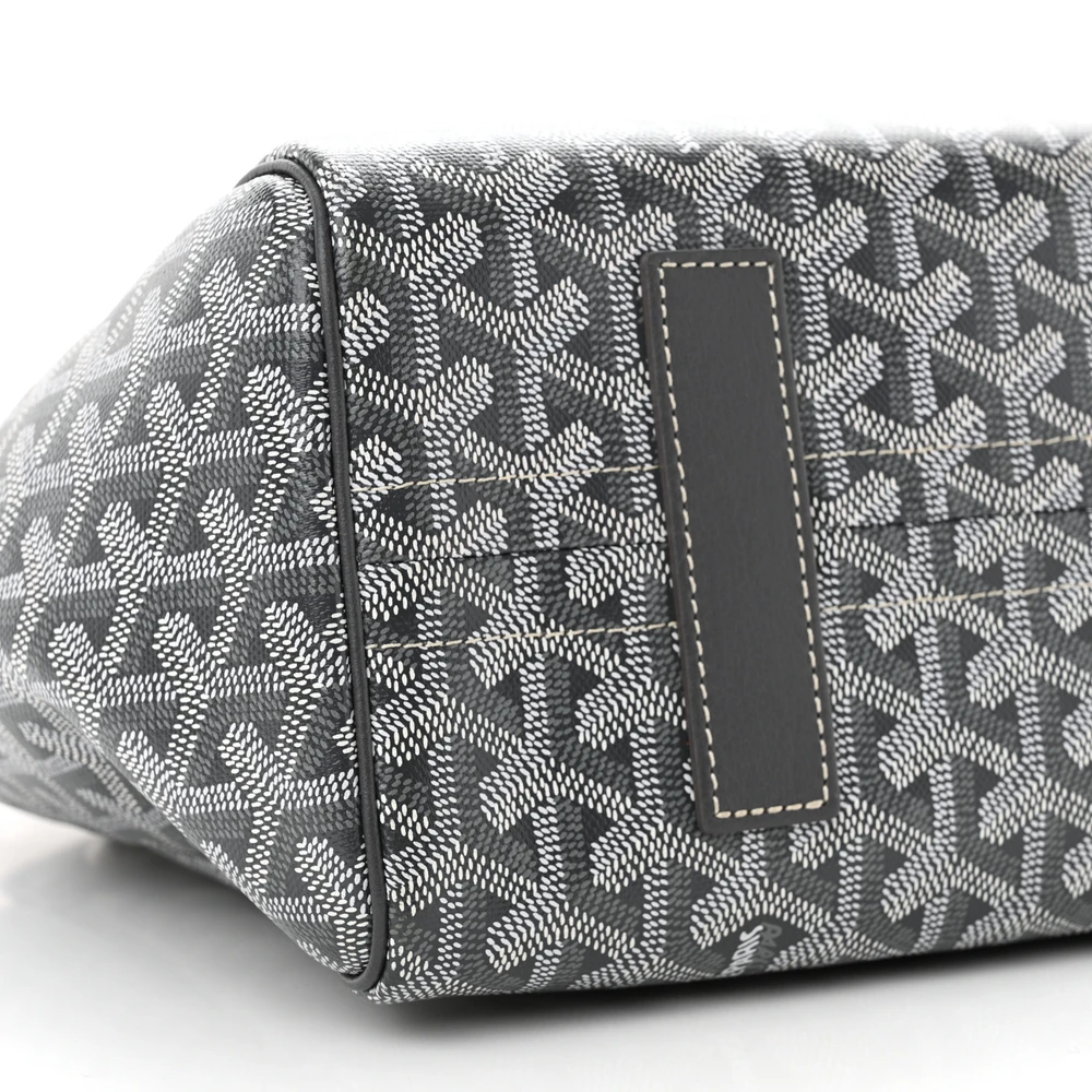 Affordable Superfake Handbags That Look and Feel Authentic - Image 5