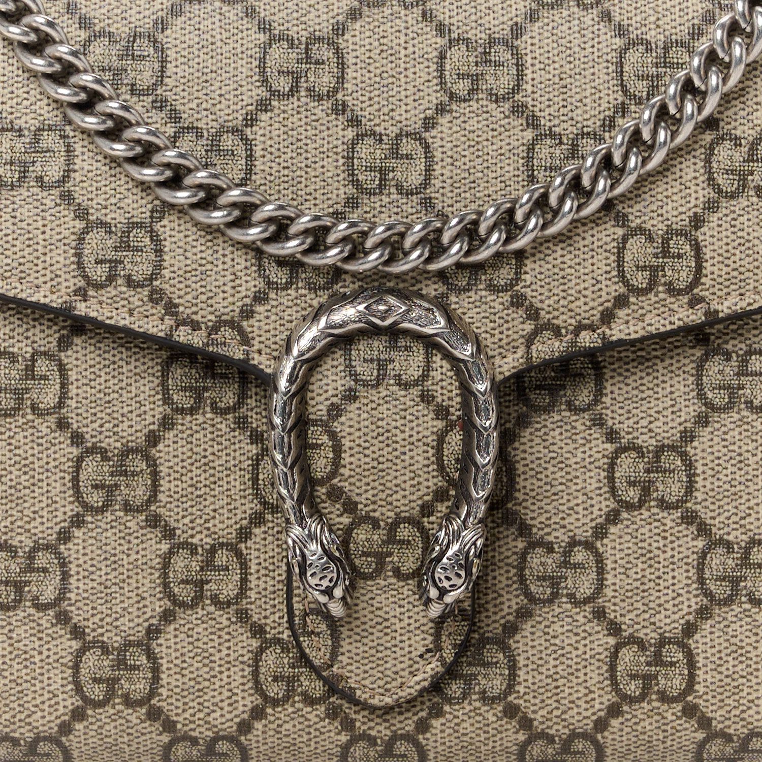 Premium Replica Handbag—Gucci Chain Wallet with Aged Silver Hardware - Image 8