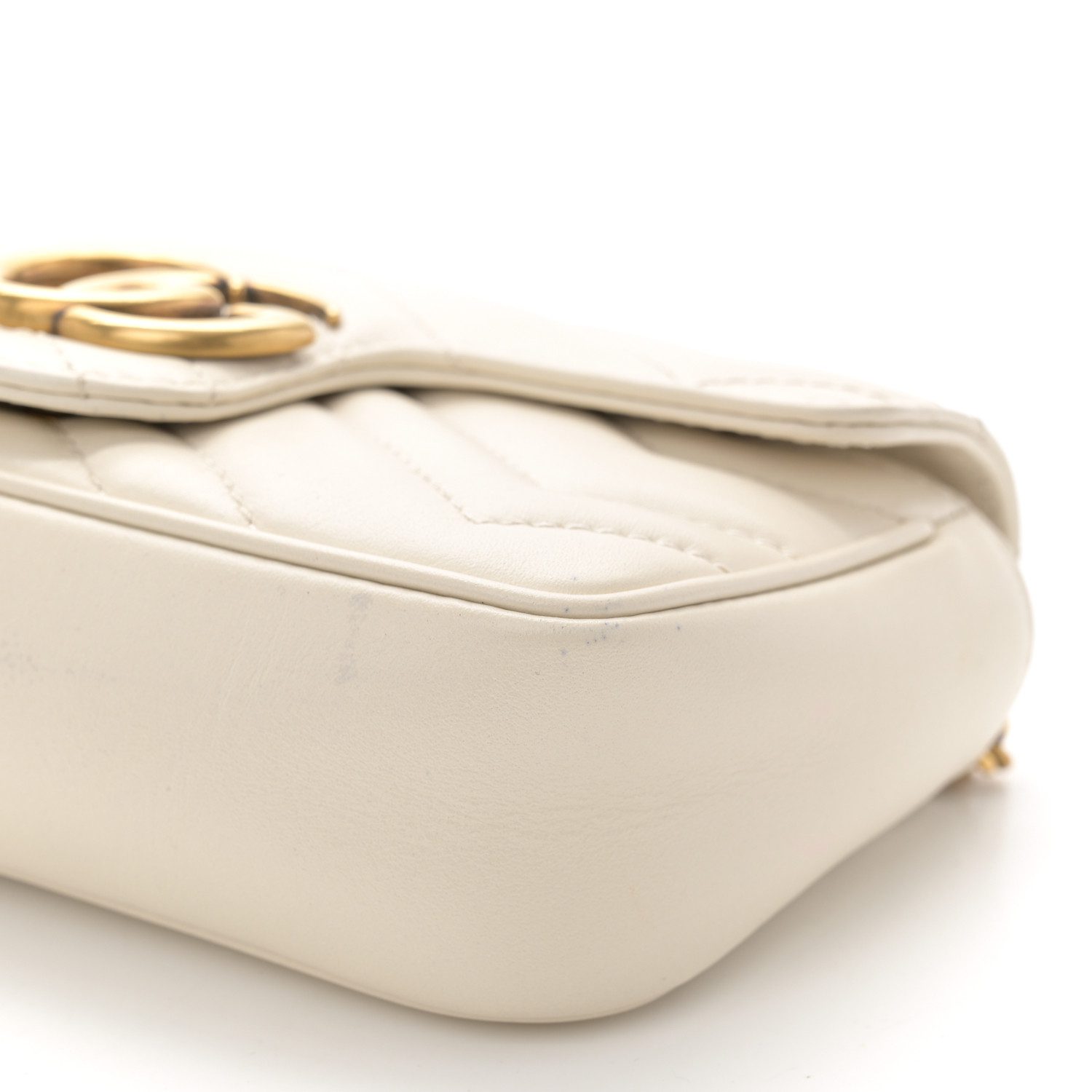 Mirror Quality Replica Gucci GG Marmont Bag – Luxe at its Best - Image 4