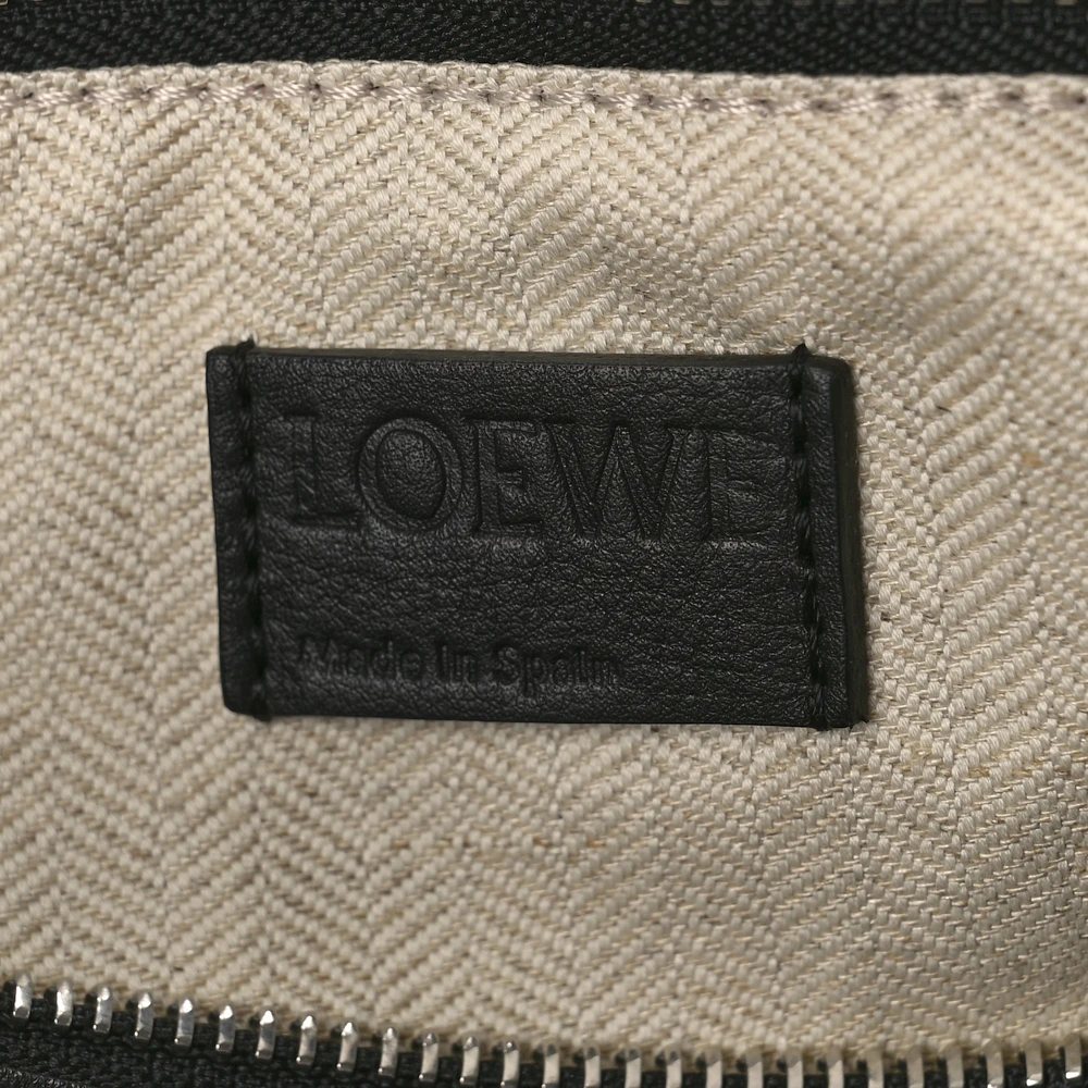 Mirror Quality Loewe Calfskin Leather Puzzle Bag Replica - Image 2