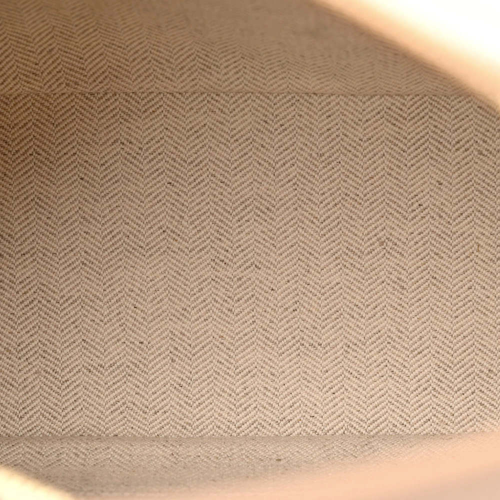Superfake Loewe Sand Grained Puzzle Bag – Luxury Made Affordable - Image 7