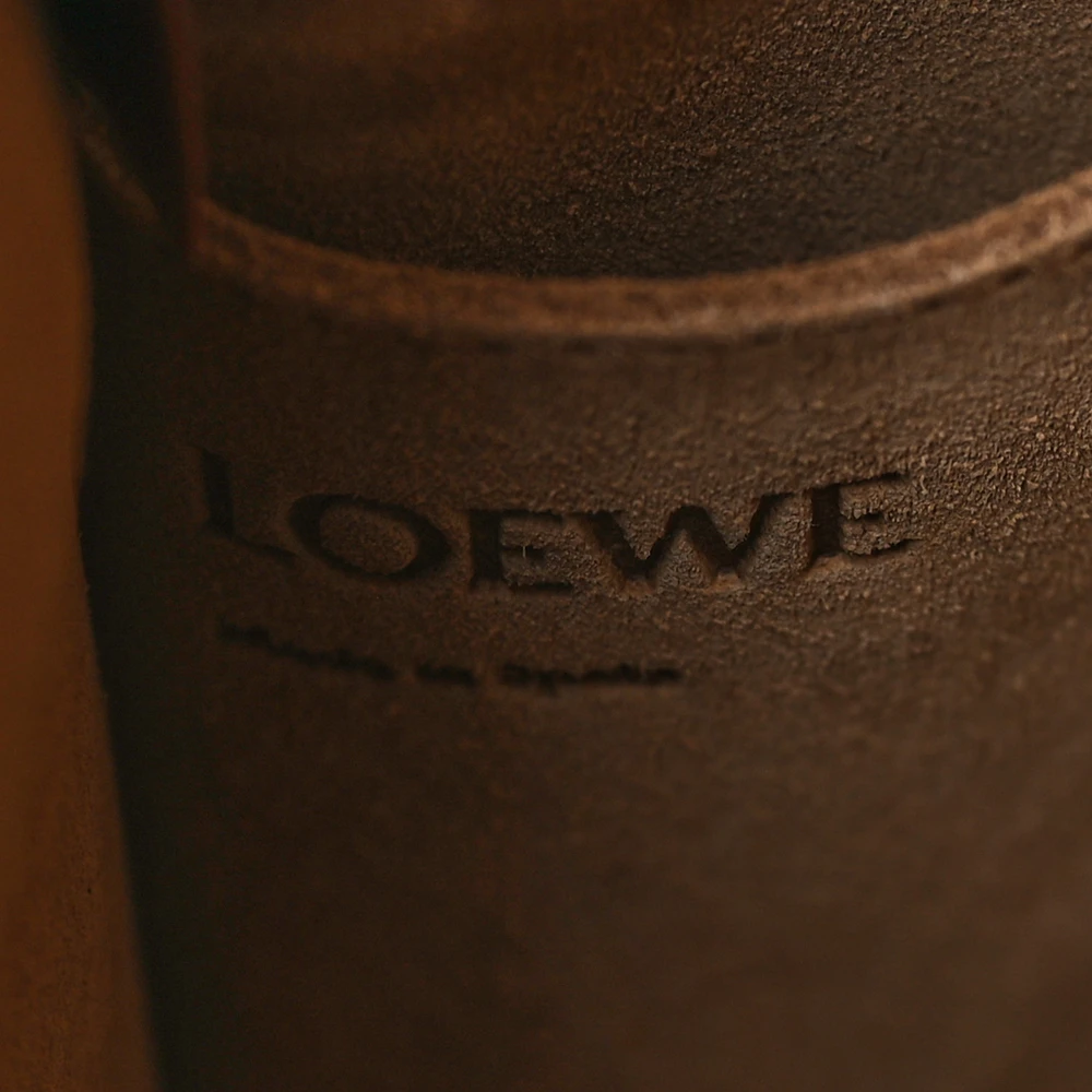 Superfake Loewe Gate Bucket Bag – Affordable Luxe - Image 2