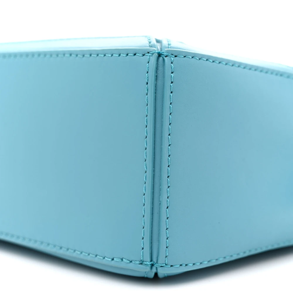 Mirror Quality Replica of Loewe x Howls Mini Heen Puzzle Bag - Image 4