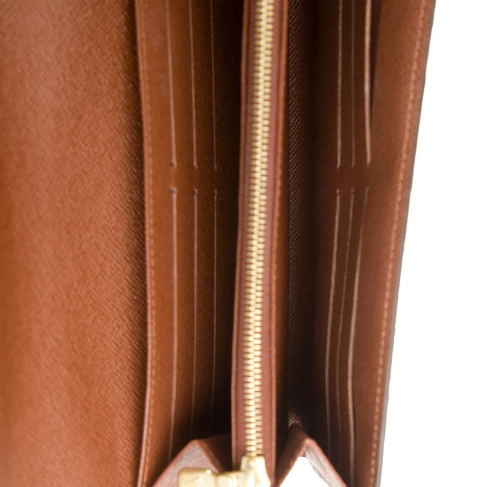 Superfake Louis Vuitton Monogram Canvas Wallet - Image 3