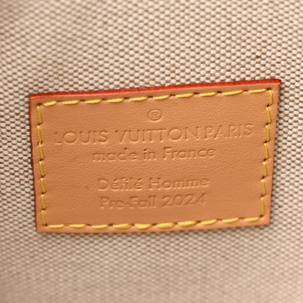 Mirror Quality Louis Vuitton Surfin Keepall Bag - Image 2