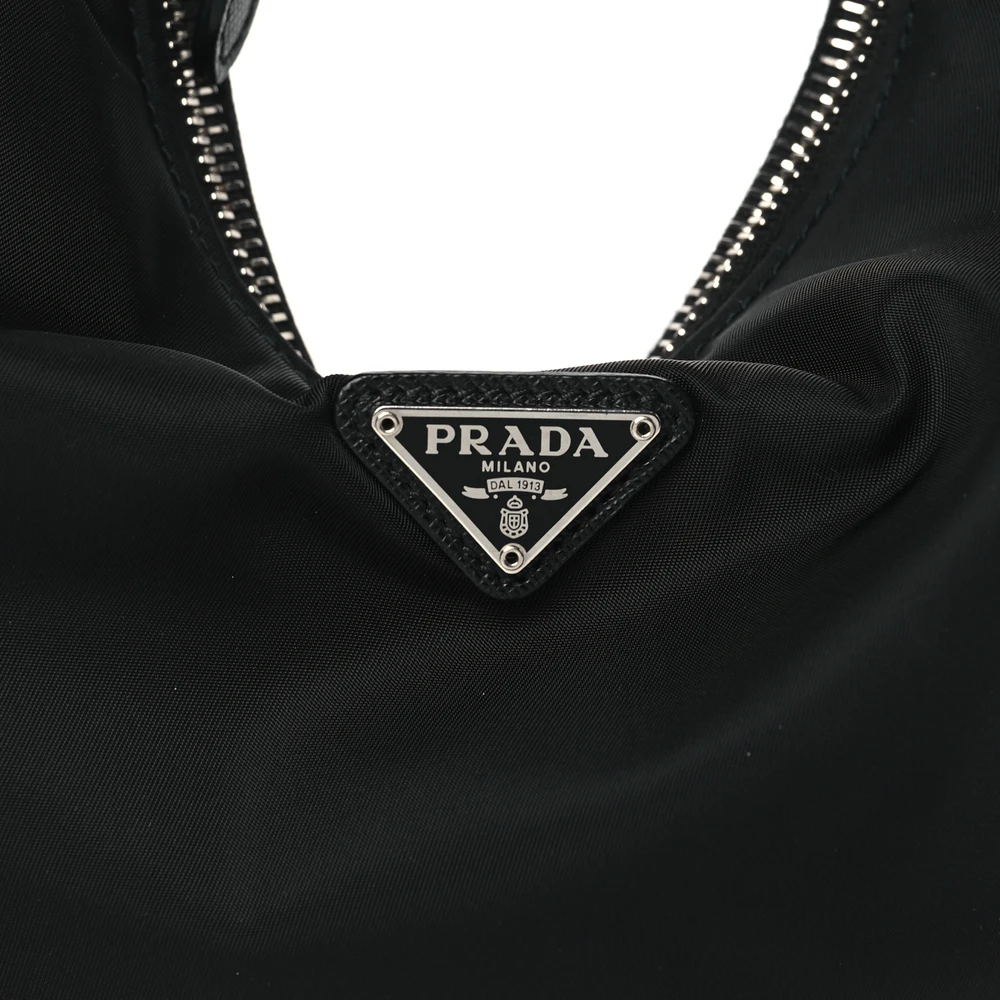 Mirror Quality Prada Nylon Saffiano Re-Edition 2006 Replica Bag - Image 8