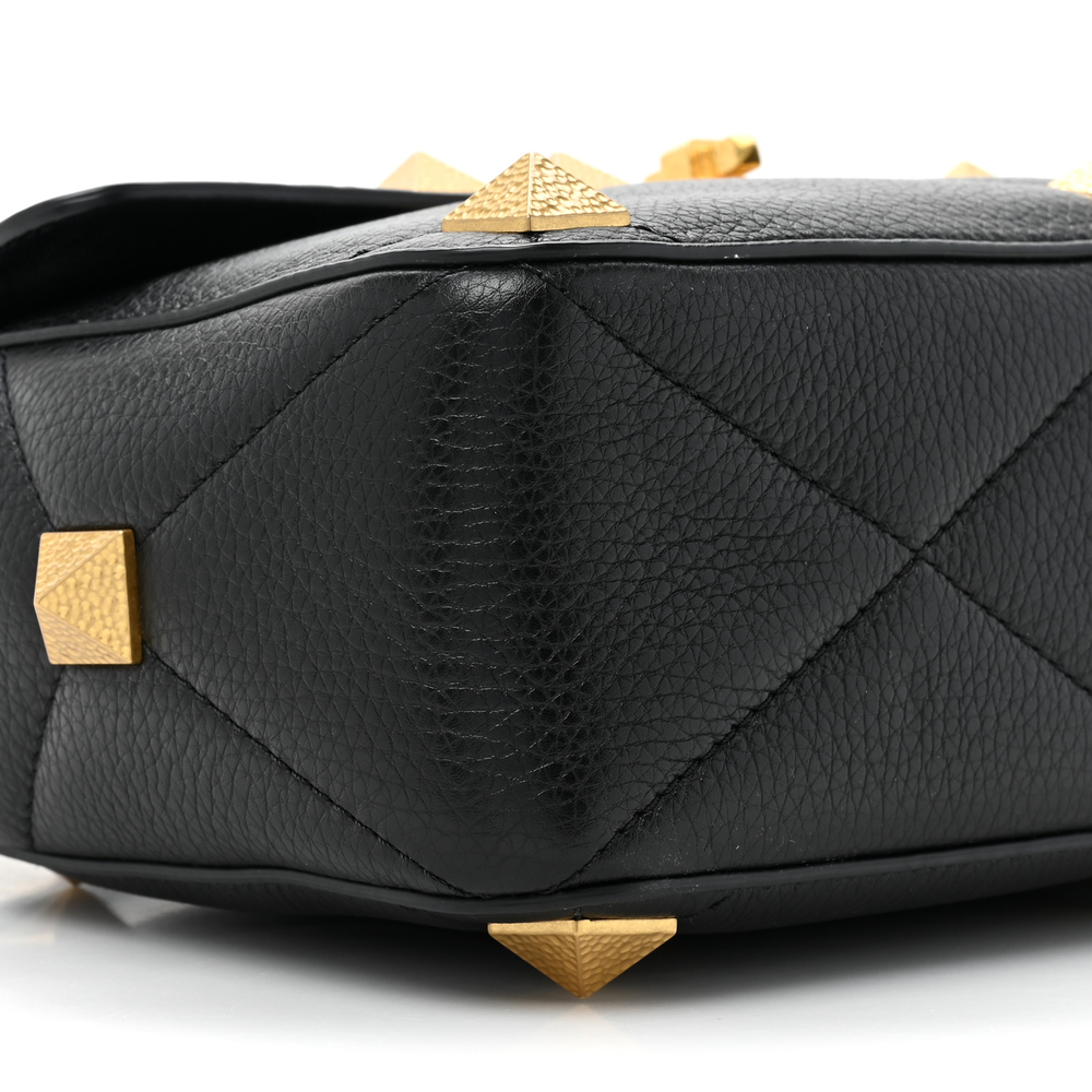 Valentino Garavani Black Grained Calfskin Leather Large Roman Stud Shoulder Bag Brass Hardware Top quality Replica - Image 4
